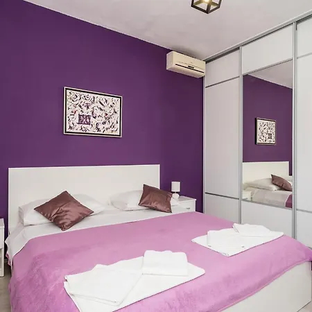 Veliki With Sea View 12 Appartement *